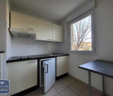 Location Appartement 2 pièces 42m² USSAC 19270 - Photo 3