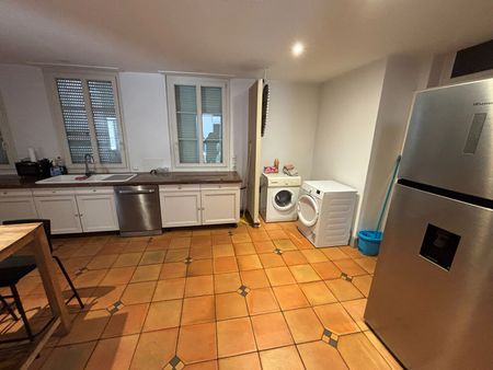 Location Appartement 6 pièces 256m² - Photo 4