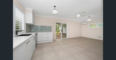 Modern Family Home with Studio - Photo 4