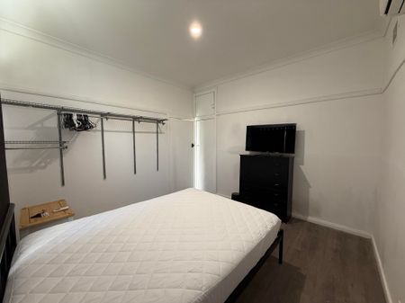 428 Schubach Street, EAST ALBURY NSW 2640 - Photo 5