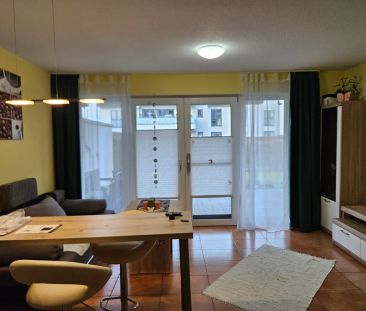 Möbliert & rollstuhlgerecht: moderne EG-Wohnung mit Terrasse & Gart... - Photo 1