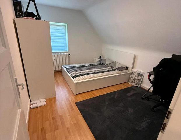 Schöne 2-Zimmer-Wohnung in Düsseldorf – Nachmieter gesucht - Foto 1