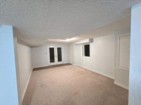 For Lease - 1339 Dallman Street Unit# Basement, Innisfil, Ontario - Photo 4