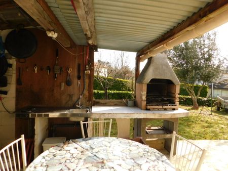 A louer châlet avec terrasse et jardin - Photo 4