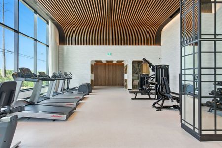 For Lease - 3240 William Coltson Avenue Unit# 427, Oakville, Ontario - Photo 3