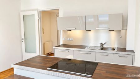 Oben wohnen. Mittendrin leben. – Dachgeschosscharme im Herzen von Perchtoldsdorf | ZELLMANN IMMOBILIEN - Photo 3