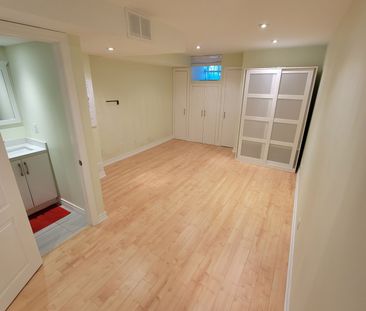 For Lease - 11 Valliere Drive, Markham, Ontario - Photo 2