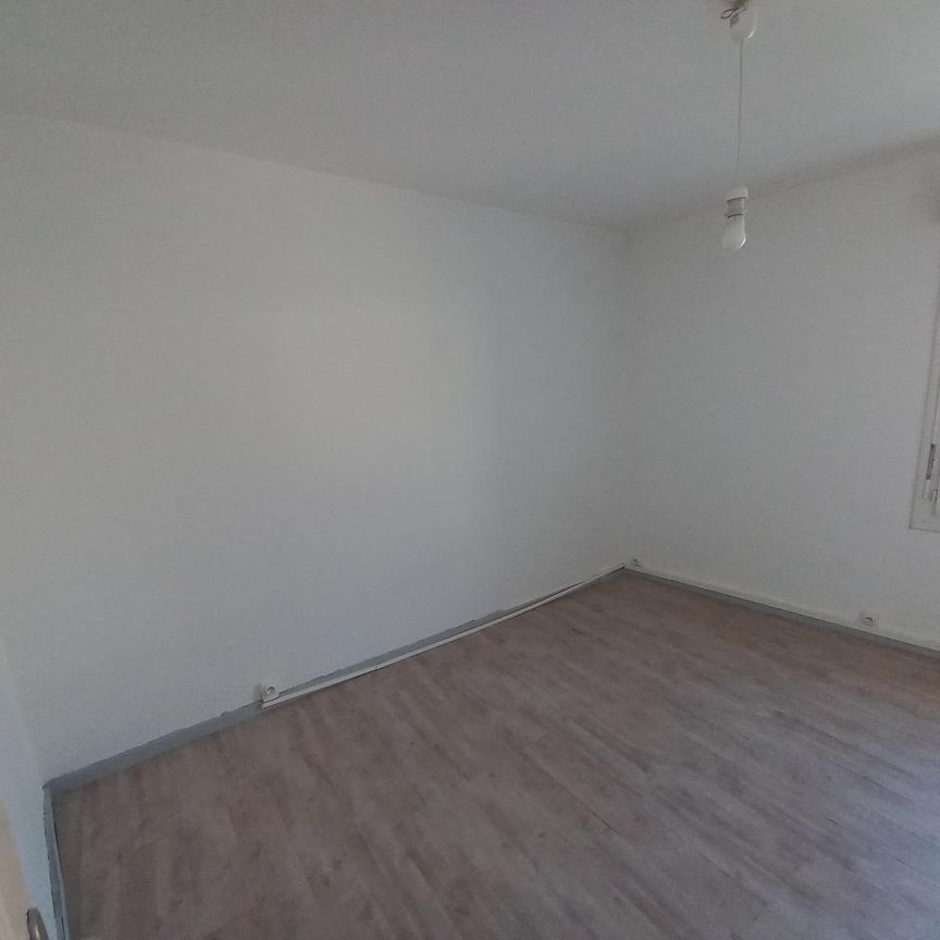 Location Appartement 2 pièces 38m² POITIERS 86000 - Photo 1