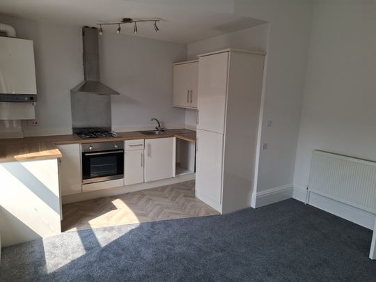Mill Road, Cleethorpes - Photo 1