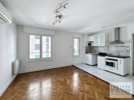 Location Appartement 2 pièces 57m² LYON 6ème - Photo 2