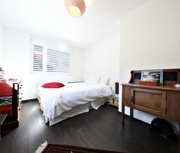 Belle villa jumelle de 5.5 pièces avec vue imprenable sur le lac Lé... - Foto 4