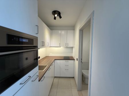 WETTEREN - Hernieuwd appartement in het centrum. - Photo 4