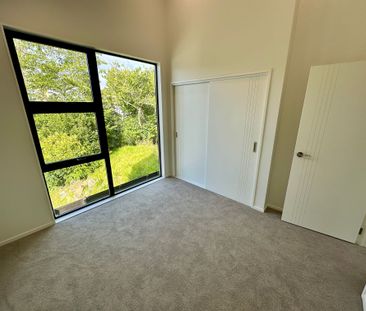 Brand New Four Bedroom Mount Albert - Photo 4