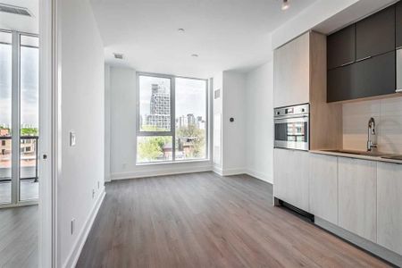For Lease - 1 Belsize Drive Unit# 422, Toronto, Ontario - Photo 4