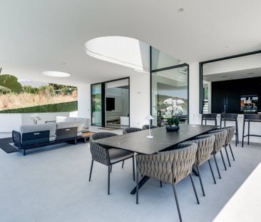 Luxury Villa for rent in Estepona, Spain - Photo 3