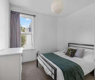 Seymour Avenue, St Judes, Plymouth, PL4 - Photo 3