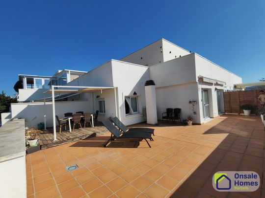 Atico en alquiler en Nueva Andalucia, Marbella - Photo 1