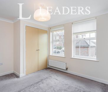 2 bedroom apartment to rent Brooklands, Haywards Heath, RH16 - Photo 3