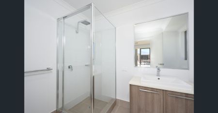 Charming Family Home in Eglinton - Photo 5