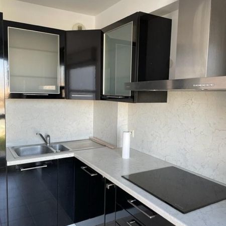 location Appartement T2 DE 45.71m² À NANTERRE - Photo 4