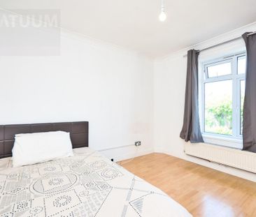 1 bedroom in a flat share to rent - Photo 4