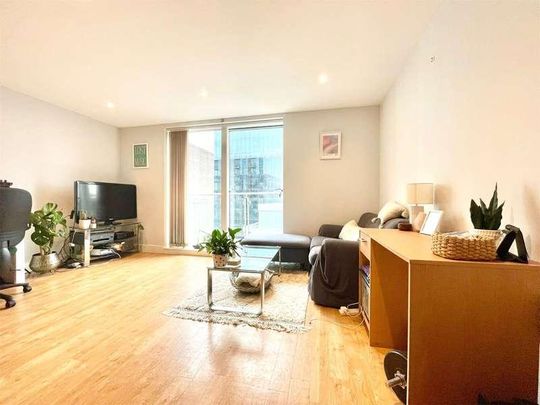 Merchants Place, Reading, Berkshire, RG1 - Photo 1