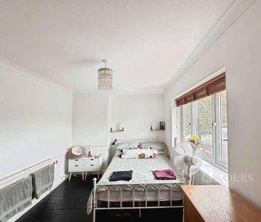 Wychbold Crescent, B33 - Photo 3