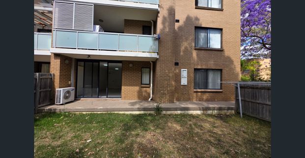 View Saturday at 1:05pm - 1:20pm - Photo 1