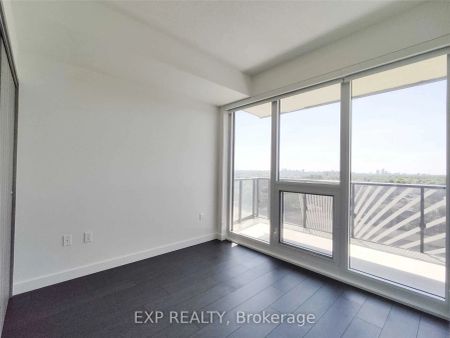 95 Mcmahon Drive #1603 - Photo 4