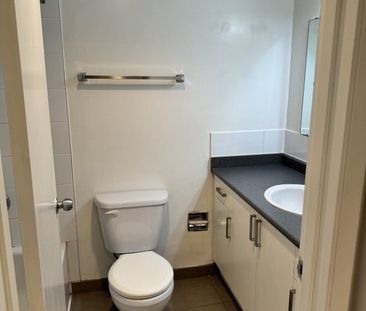 The White House - Photo 2