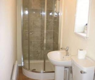 1 bedroom property to rent in Middleton - Photo 5