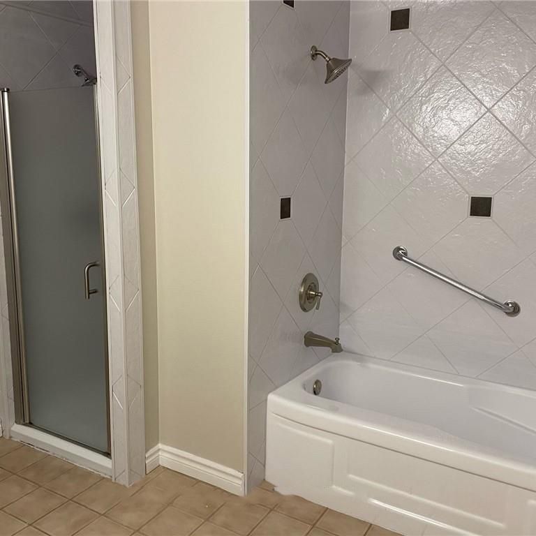 For Lease - 19 King Street Unit# 903, London East, Ontario - Photo 1