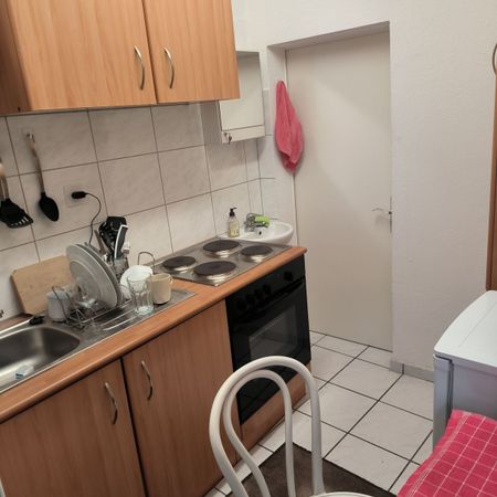 1 room apartment ground floor in the heart of Kloten - Photo 3