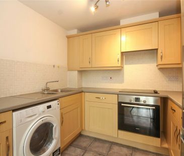 Merrifield Court, Welwyn Garden City, Hertfordshire, AL7 4SH - Photo 4