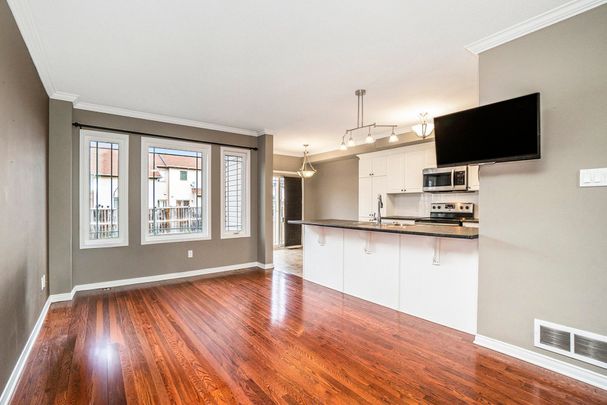 For Lease - 714 Regiment Avenue, Kanata, Ontario - Photo 1