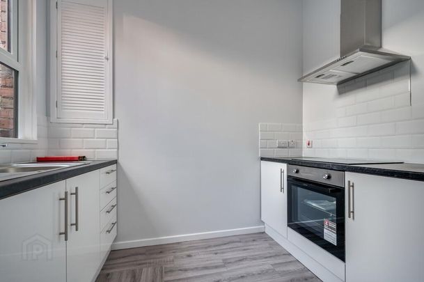 Flat 4, 11 Camden Street, Belfast, BT9 6AT - Photo 1
