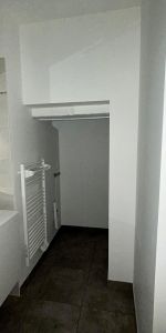 Location Appartement 2 pièces 60m² VILLEFRANCHE SUR SAONE 69400 - Photo 4