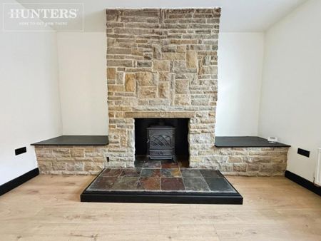 2 bedroom terraced house to rent - Photo 2