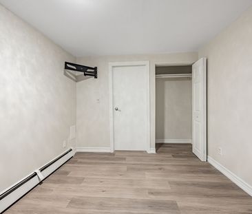 For Lease - 708 Carnegie Avenue Unit# Lower, Oshawa, Ontario - Photo 5