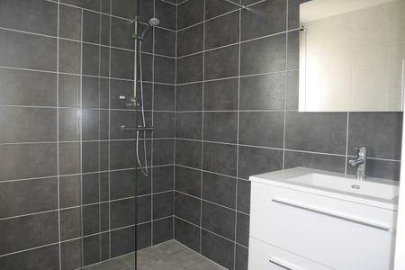 Location Maison 4 pièces 85m² - Photo 4