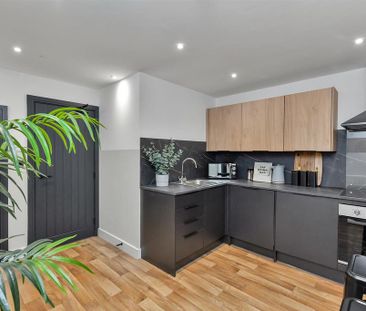 Studio to rent - Photo 6