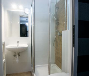 Urocza kawalerka w Pruszkowie + schowek 24 m² - Photo 3