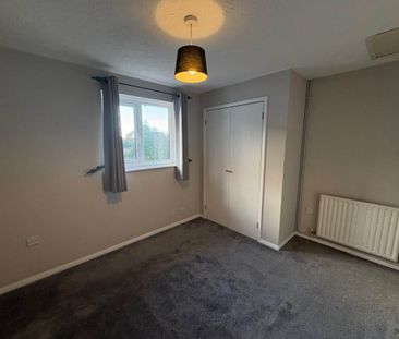 North Worle, Weston-super-Mare, North Somerset - Photo 3