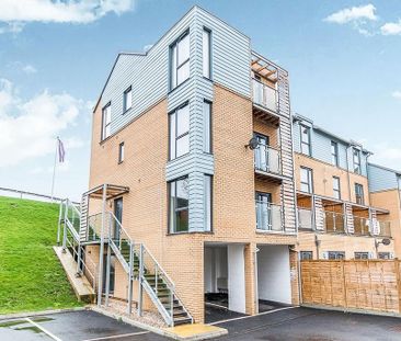 2 bedroom end of terrace house to rent - Photo 3