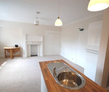1 bed studio flat to rent in R L Stevenson Avenue, Westbourne, BH4 - Photo 1
