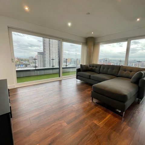 Wilburn Basin, Orsdall Lane - Photo 1