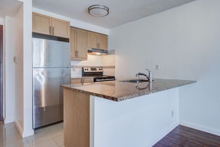 For Lease - 10 Yonge Street Unit# 1810, Toronto, Ontario - Photo 5