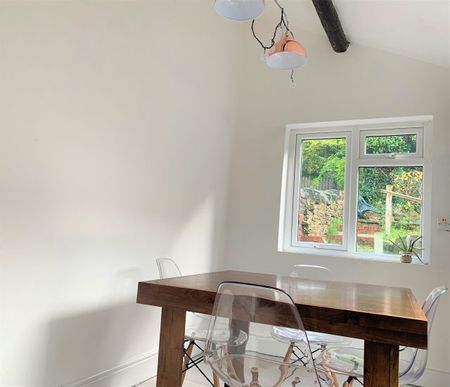 731 Ecclesall Road, Hunters Bar - Photo 2