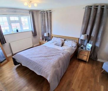 4 bedroom house to rent - Photo 3