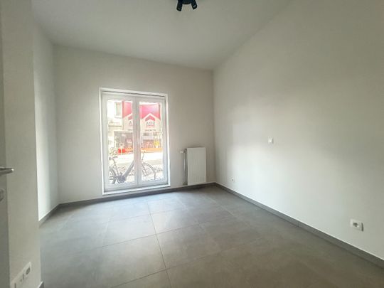 Wevelgem - Luxe appartement met tuin en staanplaats - Photo 1